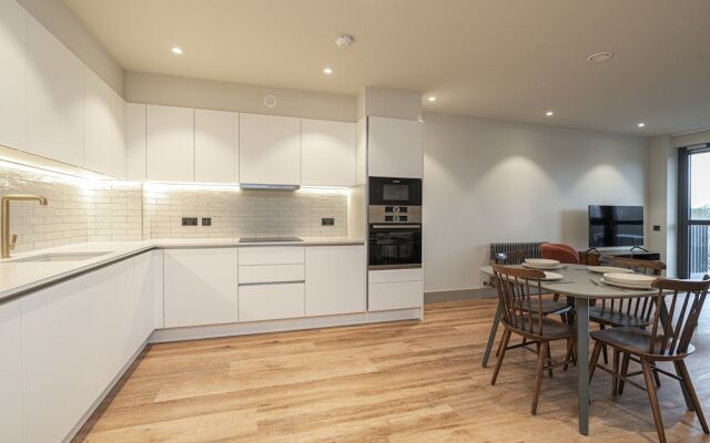 Chic Modern North London Flat