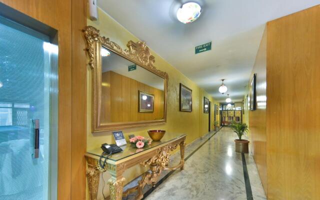 Batra Hotel and Residences