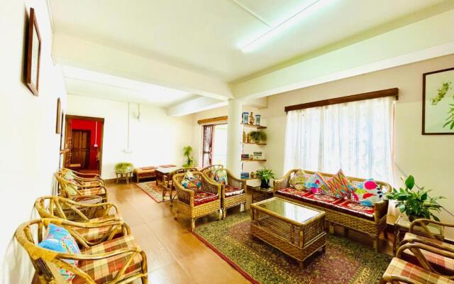 Aashishkhim Guest House