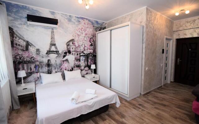 Ioana Studio Mamaia Nord