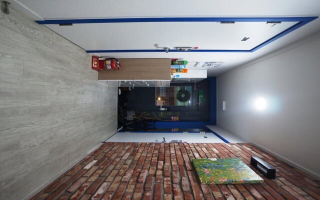 Guesthouse K - Hostel