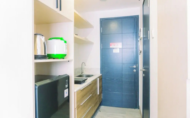 Comfort And Cozy Stay Studio Collins Boulevard Apartment