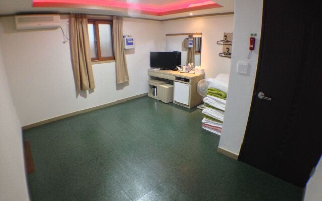 Suanbo Saipan Hot Spring Hotel