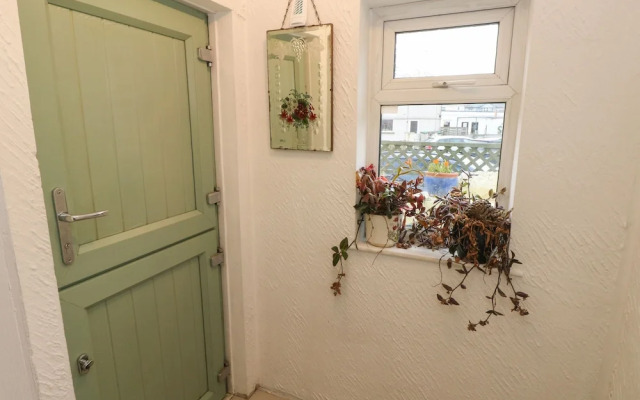 Cobwebs Corner