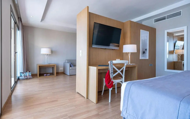 Estival Torrequebrada