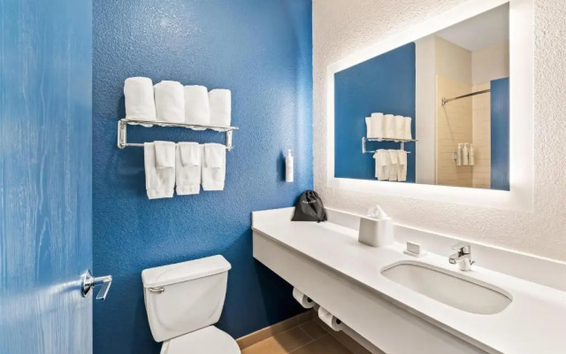 Spark by Hilton Round Rock