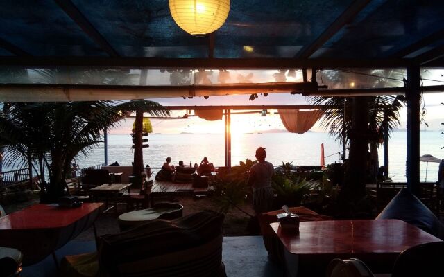 I Talay Beach Bar & Cottage Taling Ngam