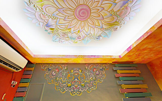 3D Sunflower Embossed B&B
