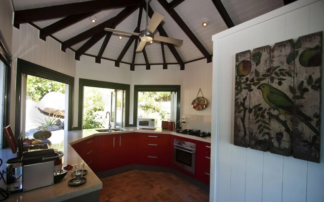 Bedarra Beach House