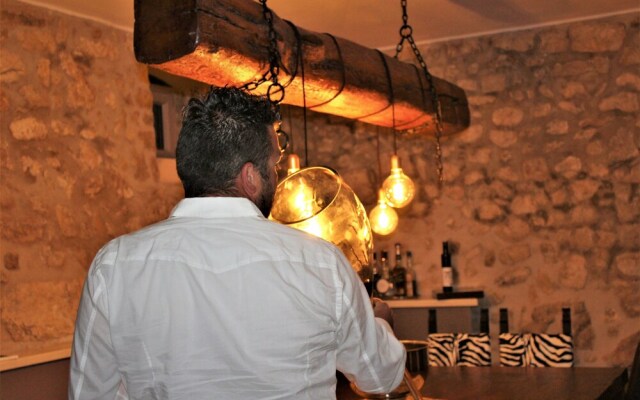 Arco di Vino - Tourist Location