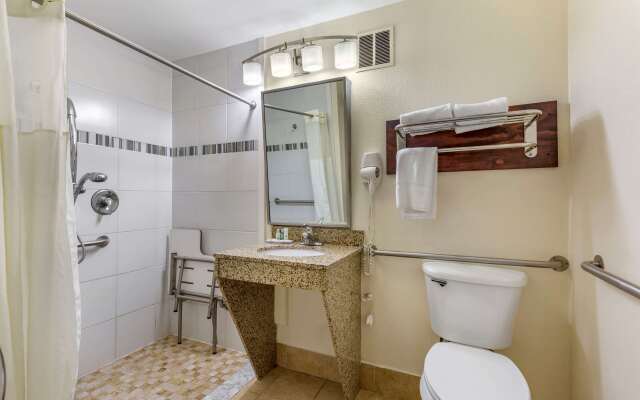 Quality Inn Windsor Mill