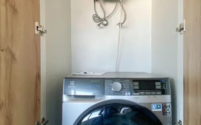 w Deluxe 1BR Near Kennedy Park in Miraflores