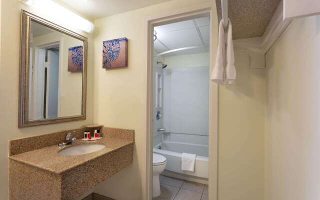 Best Western Plus Virginia Beach