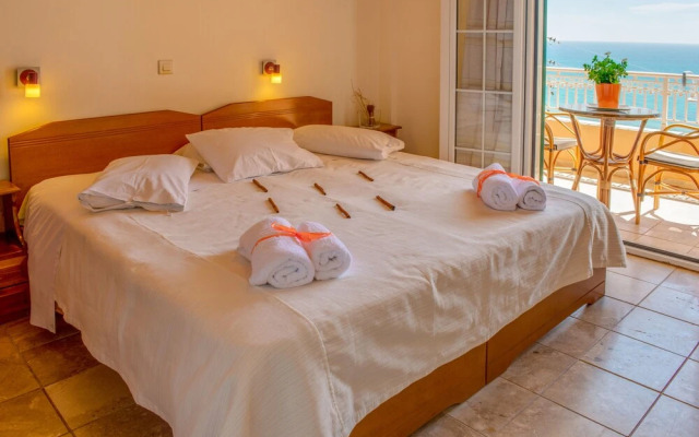 Naftis Apartments