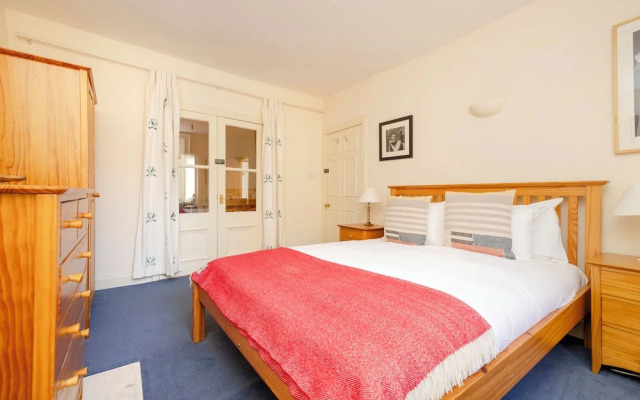 JOIVY Thistle Street - Heart of the City 2-bedroom Apt