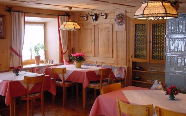 Wanderpension - Garni Rief - Adults Only