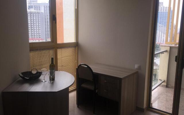 Orbi Plaza David Apt.