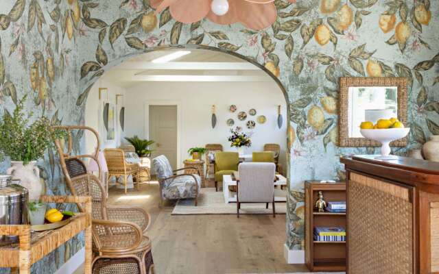 Farmhouse Paso