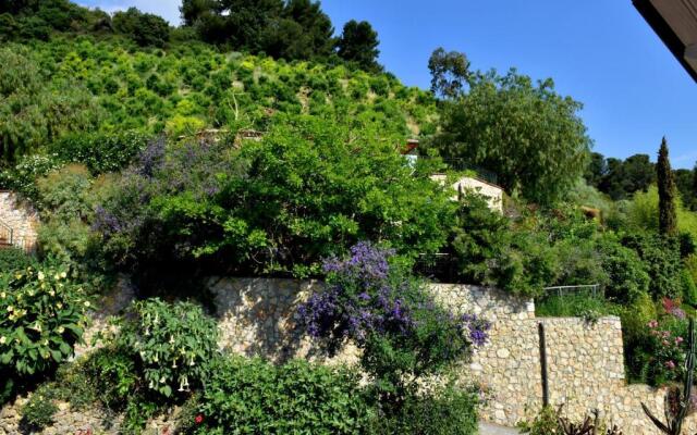 Agriturismo Un Mare di Fiori