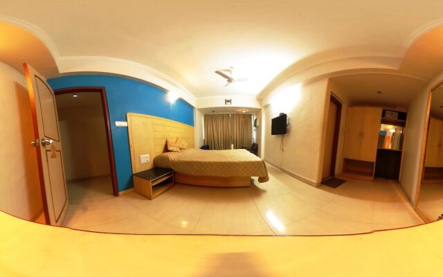 Hotel Raviraj