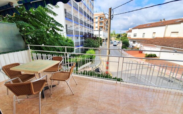 Apartment with 2 bedrooms in Lloret de Mar with terrace and WiFi