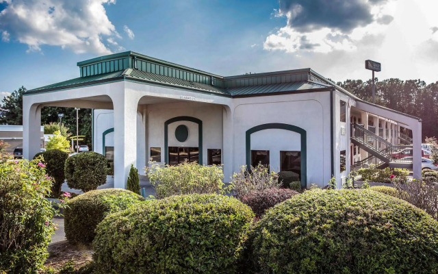 Quality Inn & Suites Stockbridge Atlanta South I-75