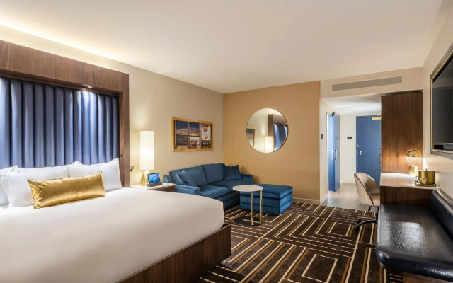 Circa Resort & Casino – Adults Only - Image 5