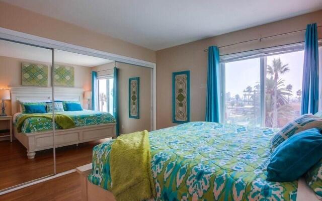 See the Sea Hoa