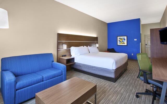 Holiday Inn Express & Suites Alcoa (Knoxville Airport), an IHG Hotel