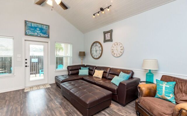 Peach Paradise 107 by RedAwning