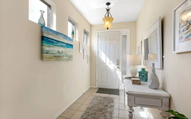 Gorgeous Davenport 5 Bed Villa With Pool Hot Tub