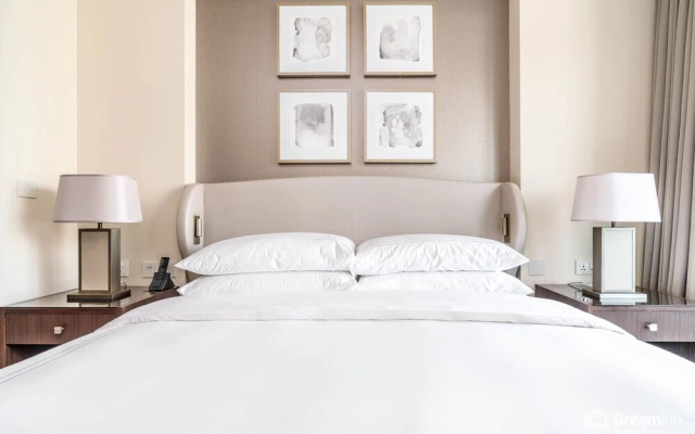 Dream Inn - Address Fountain View