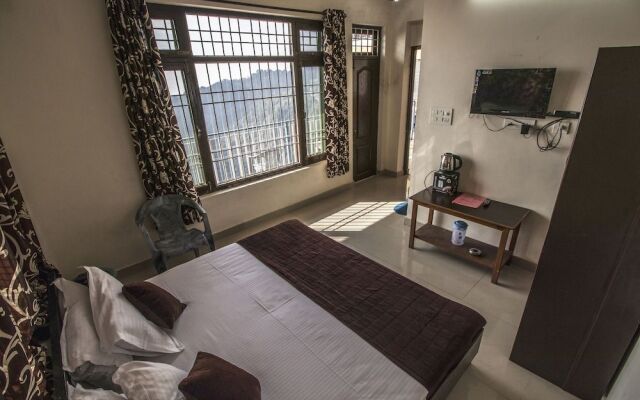 Utsang Guest House