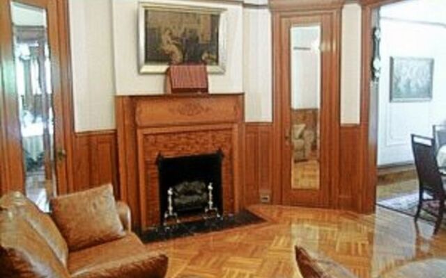 Lefferts Gardens Residence B&B