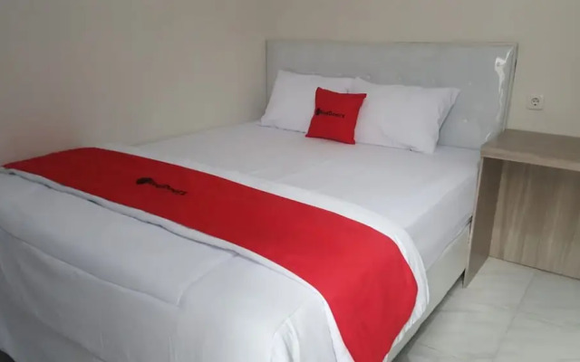 RedDoorz Syariah near Kampus UNSOED 2