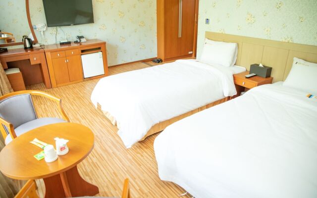 Evergreen Tourist Hotel
