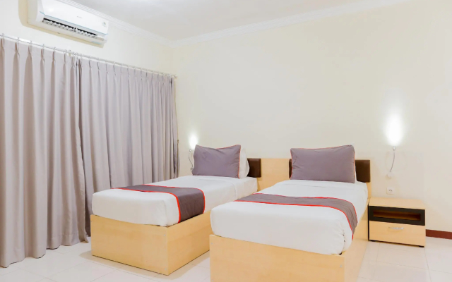 Collection O 6 Grand Palace Kemayoran Near Rs Mitra Keluarga Kemayoran
