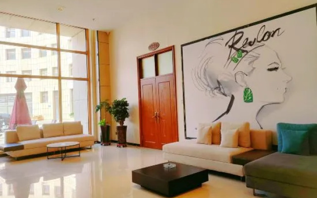 OrangeriePremium Hotel (Dalian Changxing Island Santang Commercial Street)