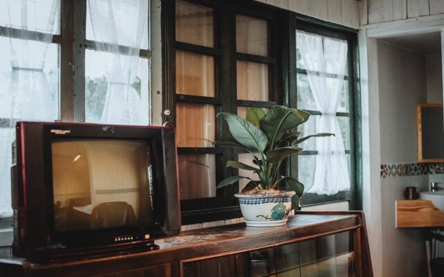 Nha Gio-The Dalat Old Home