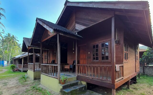 ZEN Rooms Pelangi Beach Resort