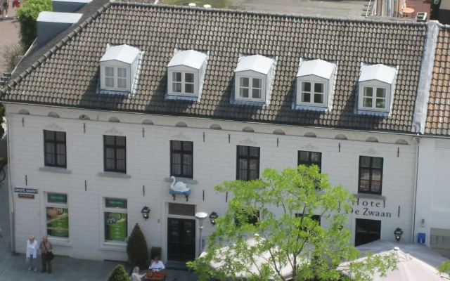 Hotel & Brasserie de Zwaan