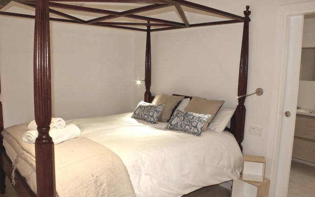 Can Blau Homes
