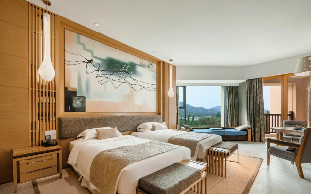 Regal Palace Resort