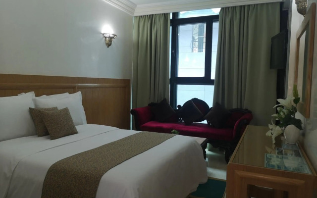 Majliss Hotel