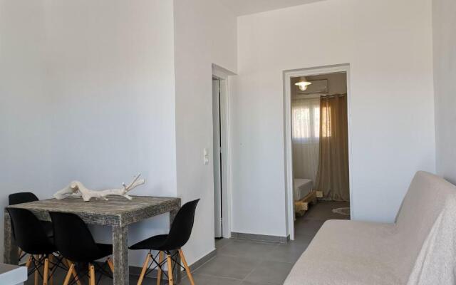 Family Village Santorini