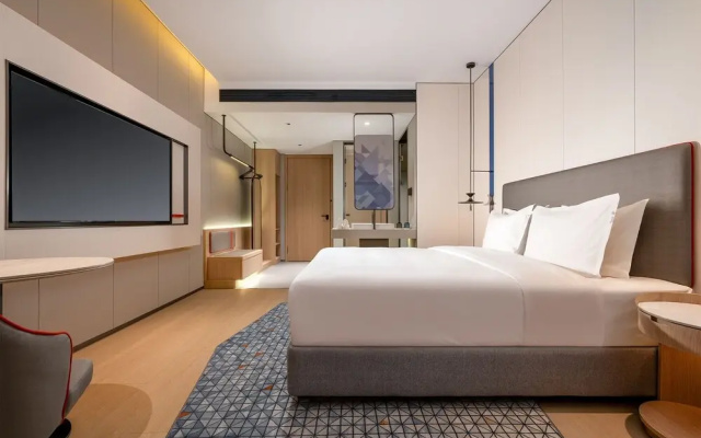 Holiday Inn Express Shenzhen Sports Center by IHG