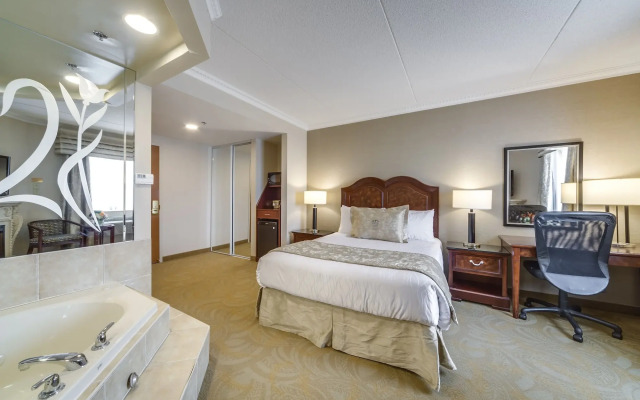 Monte Carlo Inn & Suites Downtown Markham