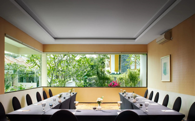 eL Hotel Malang