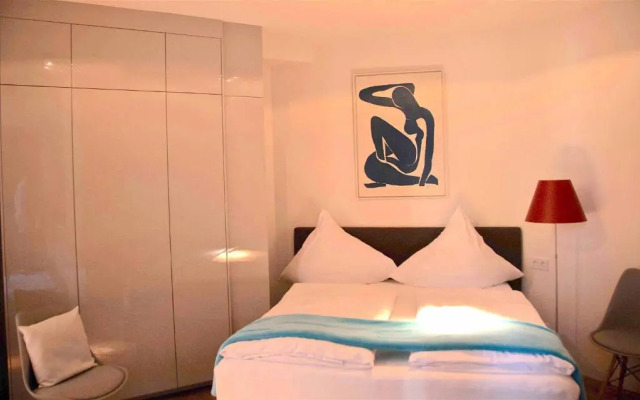 Exklusive 2-Zimmer-Wohnung am Schloss Bensberg