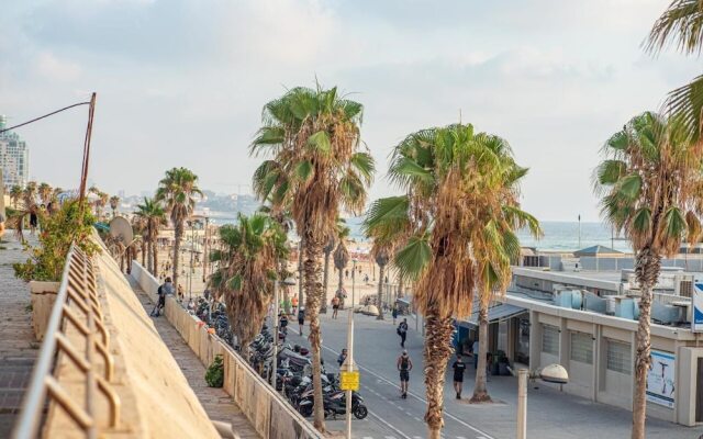 Marina Ben Gurion Hostel